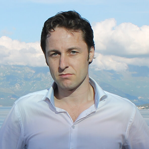 Roland Pangrati Roland Pangrati